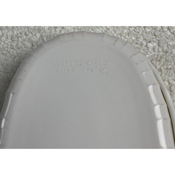 Vtg CORNING WARE F-15-B 475 ML Dish w/Lid USA French White Freezer Refrigerator - Picture 9 of 12
